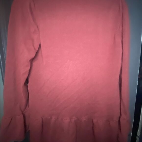 Knitted Dove Anthropologie Long Cardigan Sweater Ruffles Button up Burgundy M - Picture 4 of 8